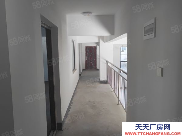 九江市潯陽物資倉庫 潯陽區廠房倉庫出租濱江路邊490平價格便宜