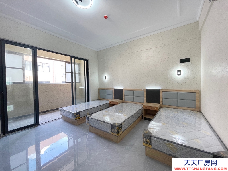 買廠房 找萬洋 首付20% 五十年產(chǎn)權(quán) 18702056531