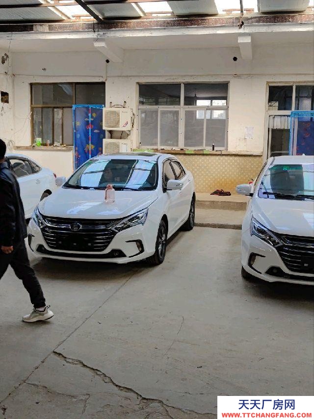 定州 西城(出租) 1400平米大庫房，