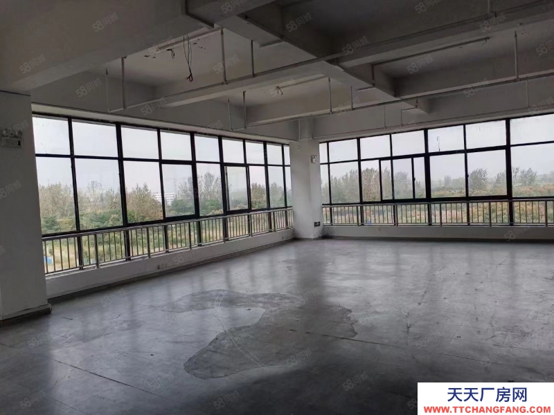 (出租) 1250平標準廠房，雙貨梯，可辦理環評，三相電入戶，消防備案