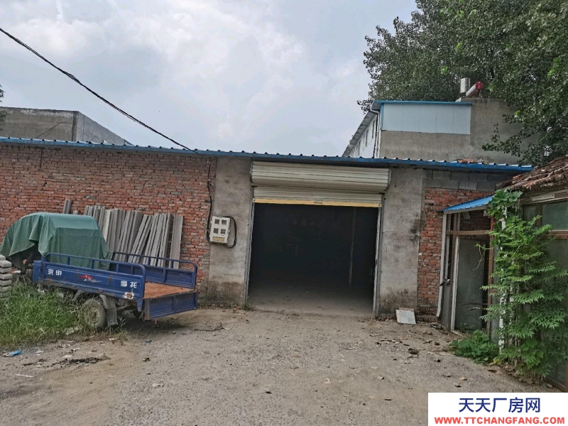 (出租) 獨立大院，交通方便，水電齊全，有獨立辦公室。