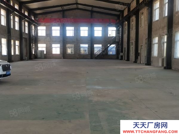 新民獨門獨院廠房出租，總面積4000平，車間3000平有航吊