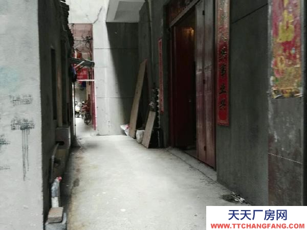 宜春市豐城物資倉庫  豐城市區(qū) 解放南路天橋腳下