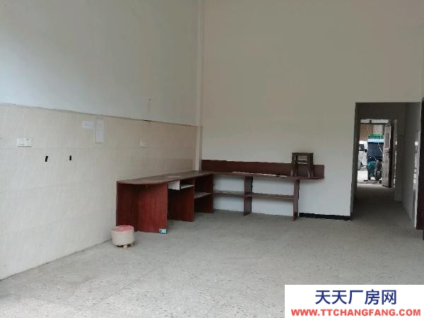 宜春市高安物資倉庫  錦惠南路老街土菜館后面 倉庫 145平米