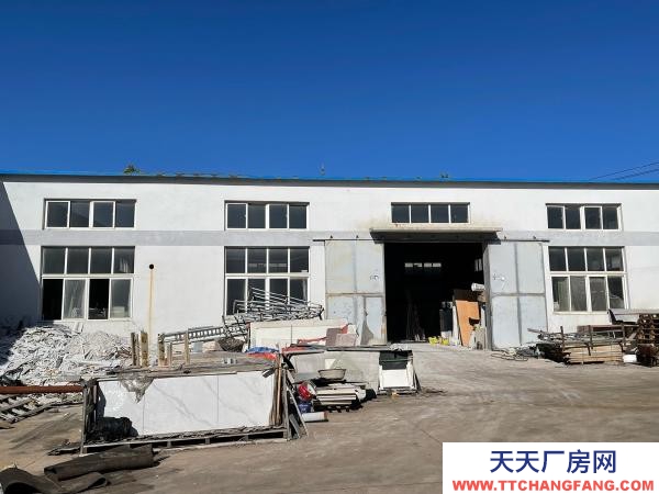 瓦房店廠房出租，價格面議！