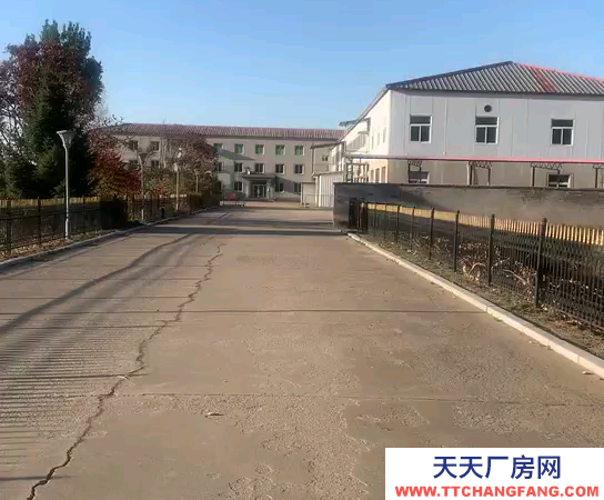 新撫專業食品級900平＋標準廠房500平方米、可分租