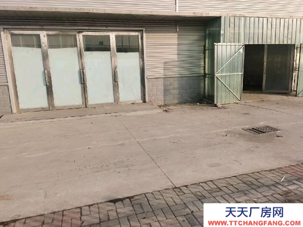 鲅魚圈二樓有辦公室三間110平米 ，會議室一個200平米 有食堂。