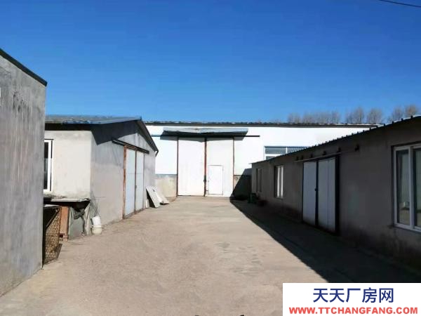 雙臺子現(xiàn)有廠房、庫房出租，總面積2000多平米