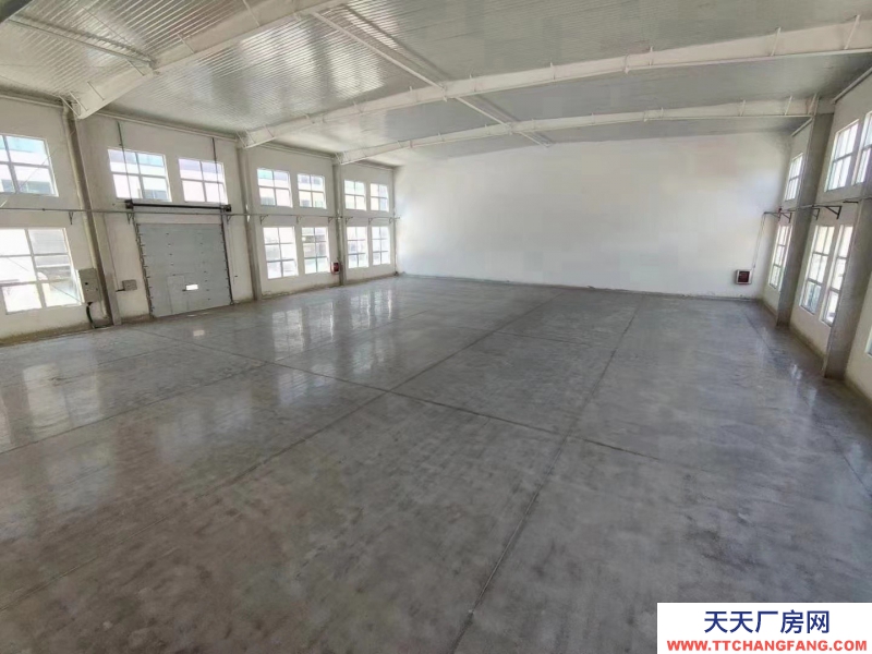 可做橡膠上天車的園區單層紅本廠房