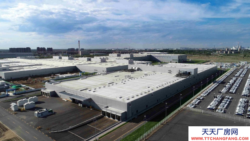 廣東省東莞市鳳崗鎮(zhèn)13000平方單層倉庫出租