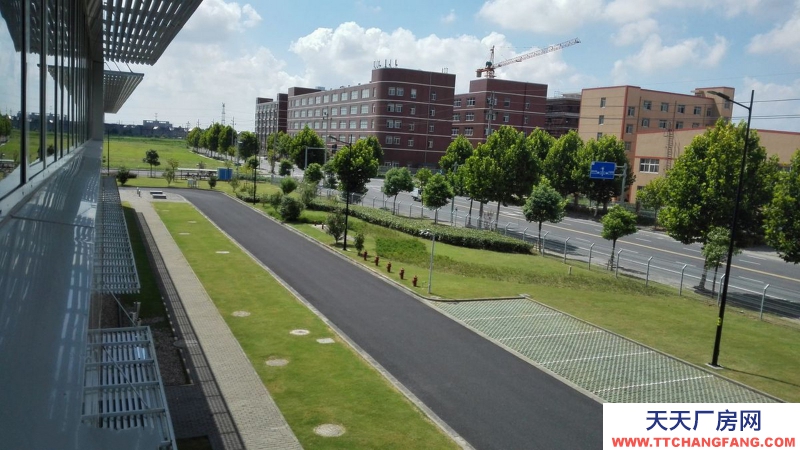 東莞市清溪鎮(zhèn)１８５２平方全新獨(dú)立連排辦公樓出售