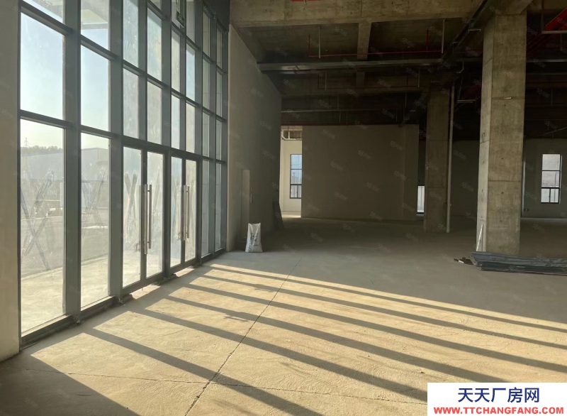 單層框架廠房 層高12.5米 獨立庭院 大車暢行 首付2成