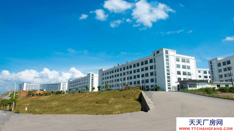 東莞市鳳崗鎮(zhèn)２８００平米噴涂噴粉印刷廠房出租