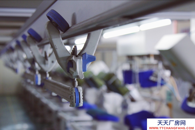 成都市溫江區(qū)5000平米服裝廠廠房出售