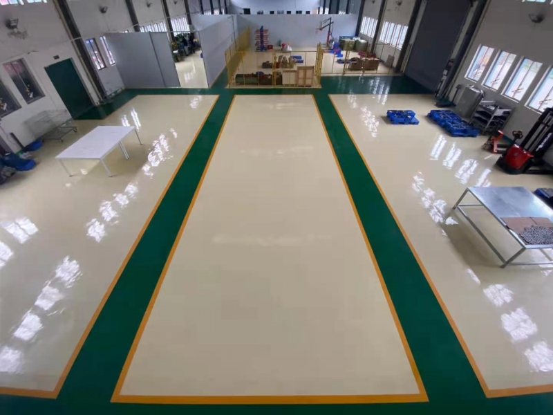 龍泉1100平廠房出租 主干道上  交通便利