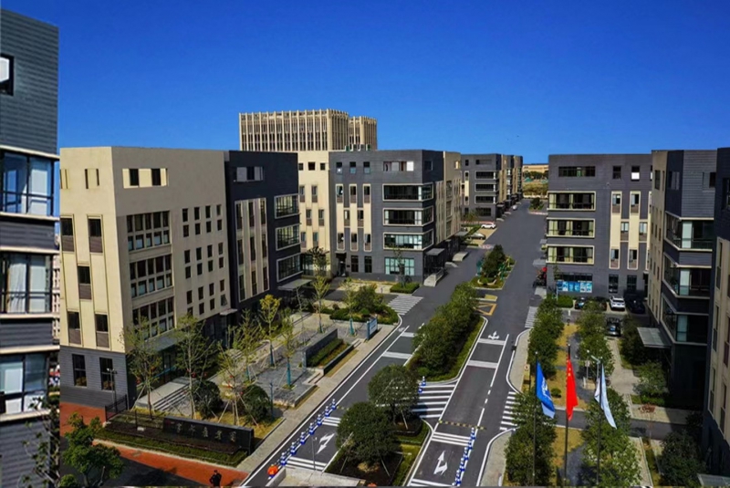 出售廬陽區(qū)-獨(dú)戶辦公-送空中花園富邦產(chǎn)業(yè)園