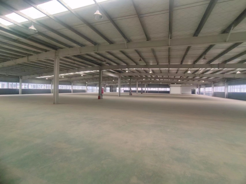 大空間多層數(shù)廠房 道路寬敞 鋼結(jié)構(gòu)