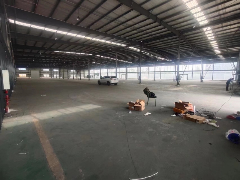 出租龍泉驛恒大綠洲 倉庫 位置好 交通方便 靠近主路