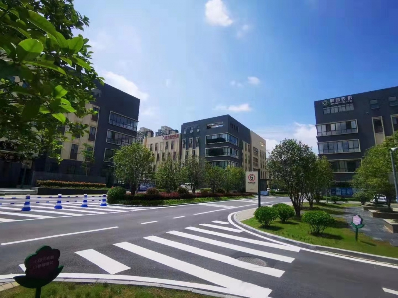 出售廬陽區(qū)-獨(dú)戶辦公-送空中花園富邦產(chǎn)業(yè)園