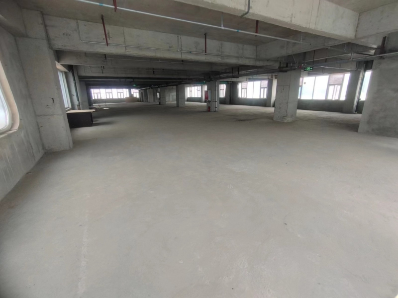 龍泉1800平框架廠房出租 可辦公 可做工作室