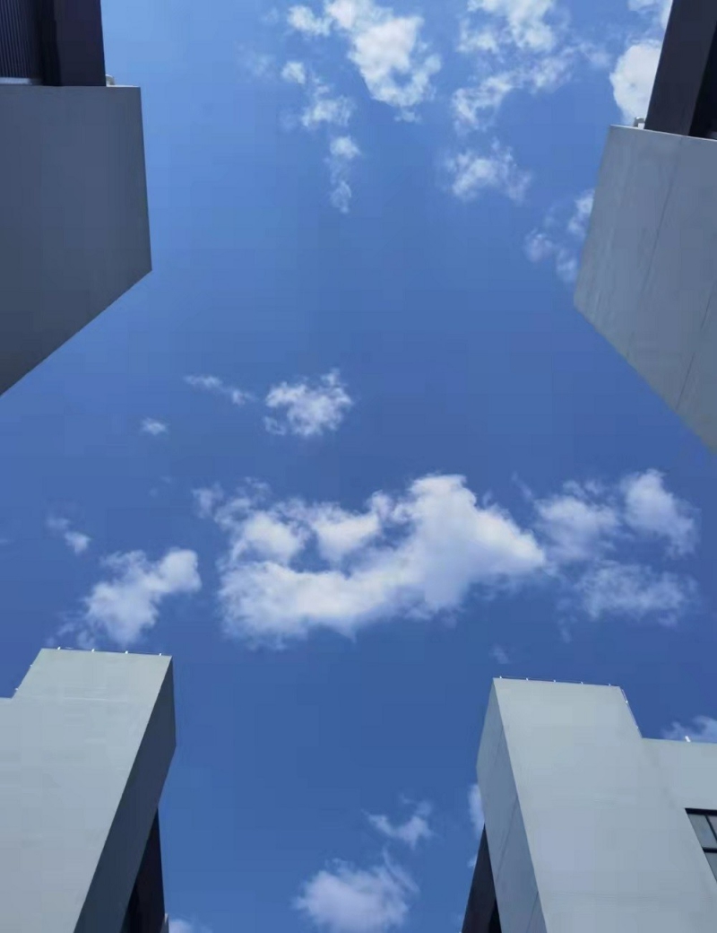 直售濱江邊1000方廠房，總價345萬，即將交付，高速口邊