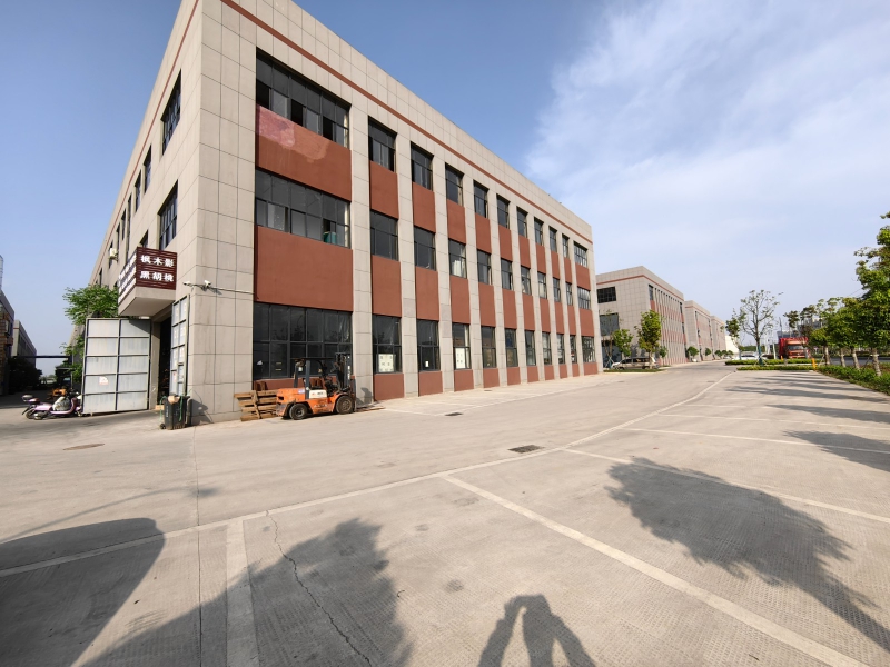 準現(xiàn)房 交通便利 分層出售 可分期 首付80萬起