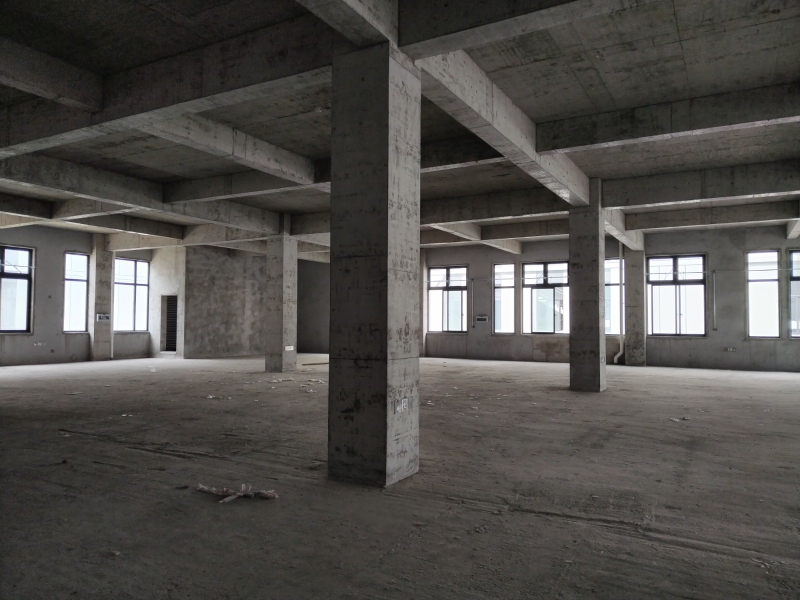 出售湖州園區廠房  24畝 4萬方廠房 首付30% 地理位置優越，交通便達