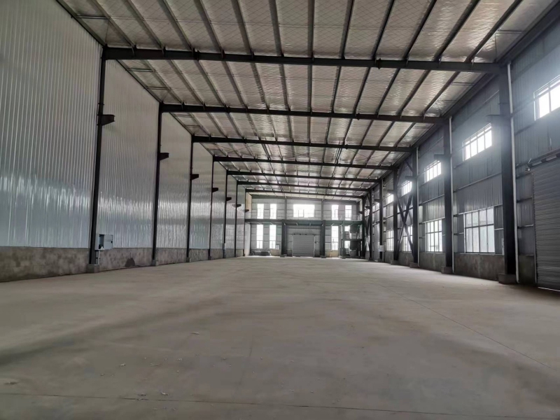 遂寧縱港智造城經(jīng)濟(jì)開發(fā)區(qū),工業(yè)園區(qū)全新現(xiàn)廠房出租出售,紅本獨(dú)立產(chǎn)權(quán)無中介,優(yōu)惠多多喲!