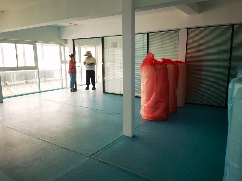 松江車墩二樓小面積辦公場地明亮有隔層