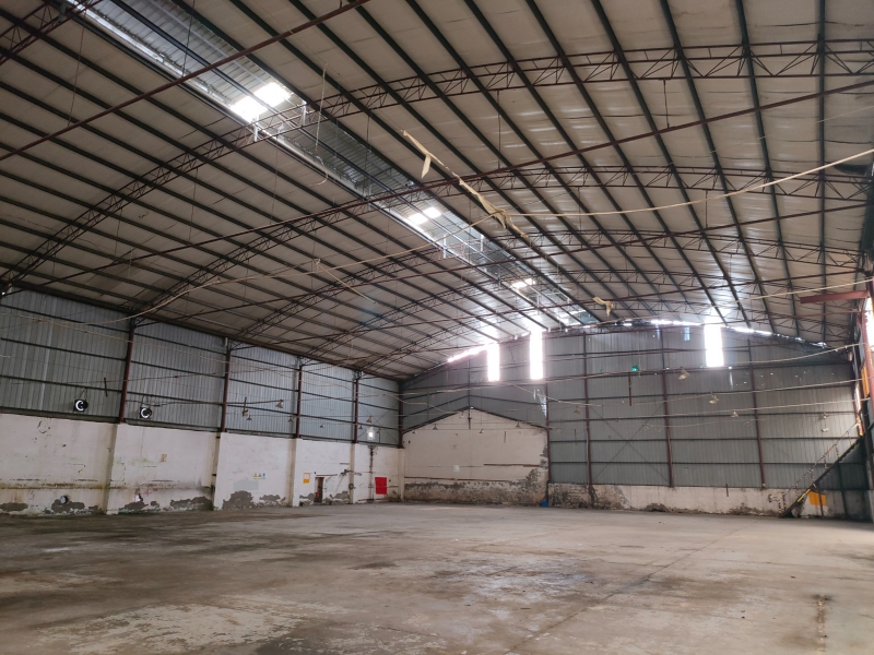 成都龍泉7000平廠房出租，獨門獨院，適合各種生產(chǎn)加工