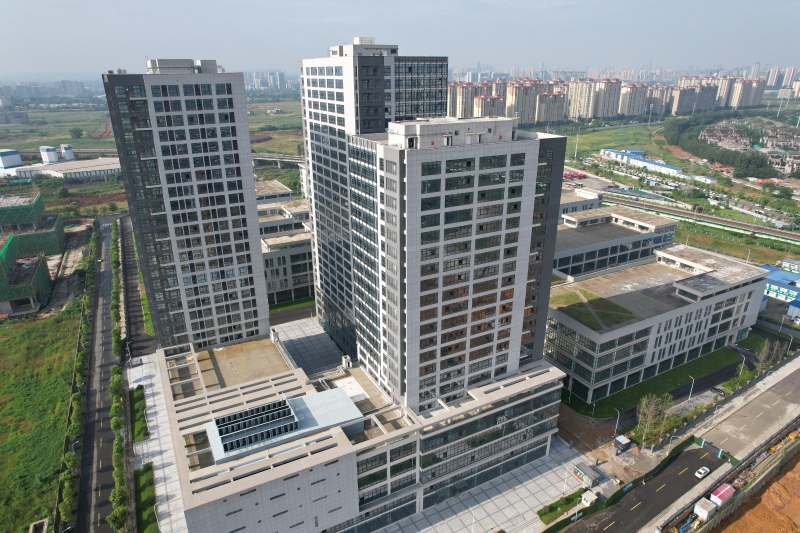 東廣人工智能谷，成華區三環邊龍潭功能區國資標準化廠房出租