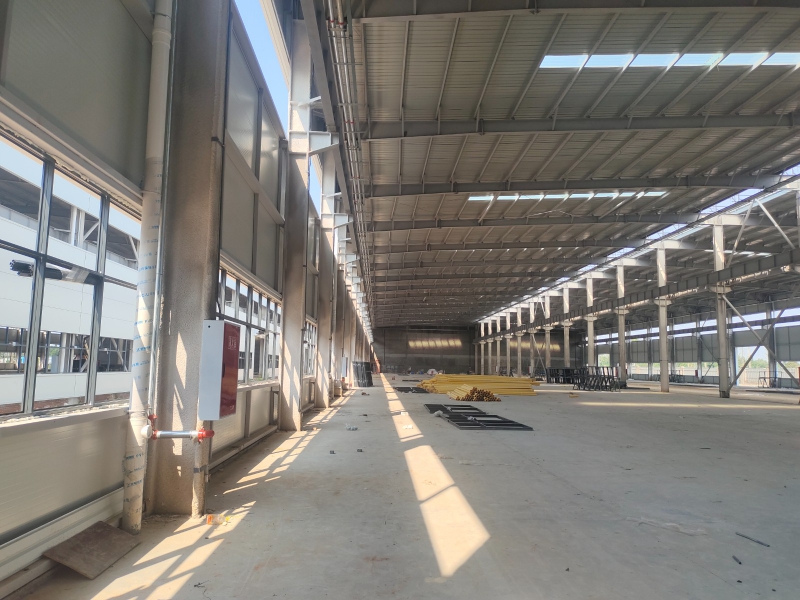 業主直租全新10萬平廠房出租可分租帶10T行車動力電足