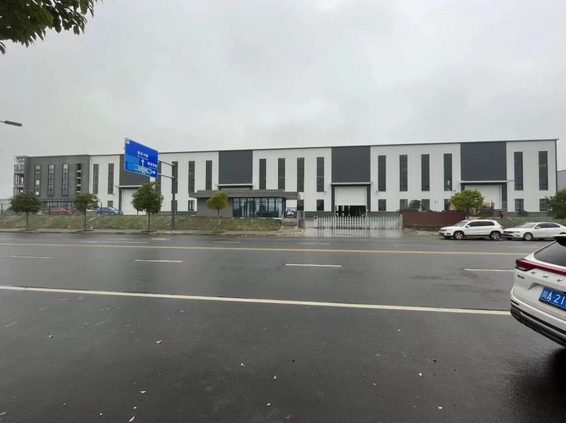 成都龍泉驛區(qū)黃土神龍汽車(chē)廠（中國(guó)二汽）旁，全新廠房出租