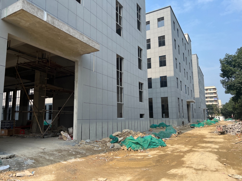 高新區(qū)準現(xiàn)房出售 交通便利 配套齊全