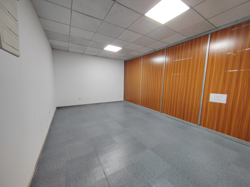 新年特惠特價！電子生產廠房，辦公研發生產，可以過資質，開發商直租無中介費用