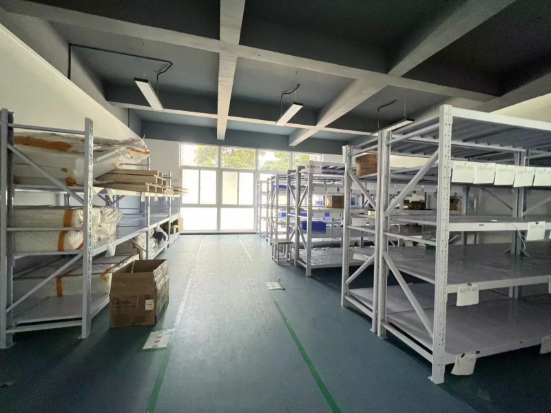 新年特惠特價！國家經開區，國家級孵化器，電子生產場地一樓1000平米，可生產研發辦公