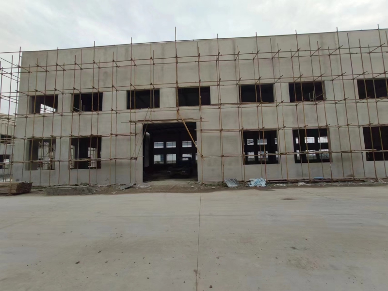 單層標準廠房，中間無立柱，獨門獨院