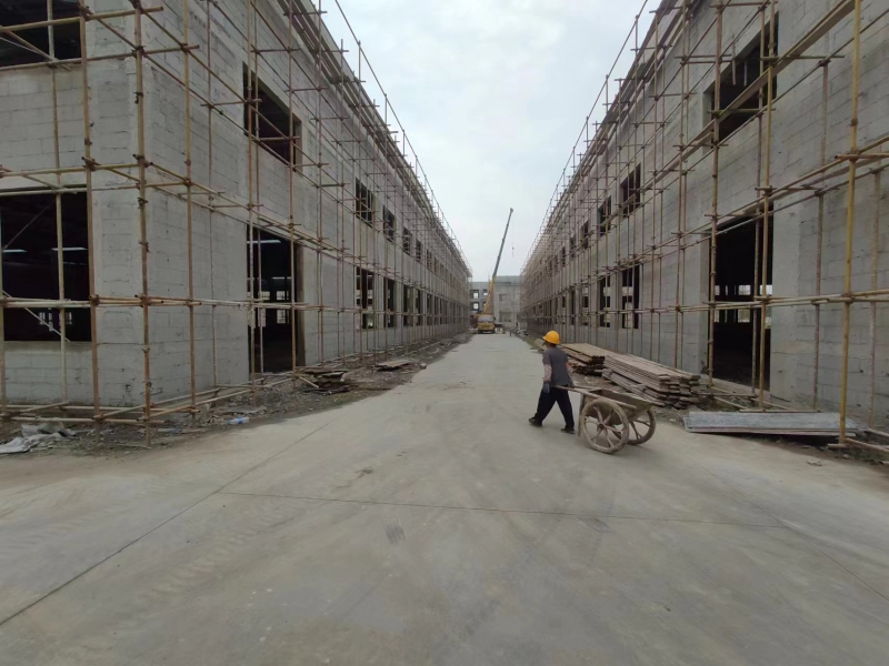 單層標準廠房，中間無立柱，獨門獨院