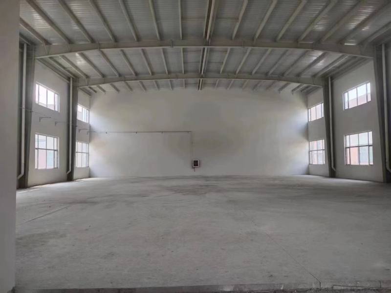 單層標準廠房，中間無立柱，獨門獨院