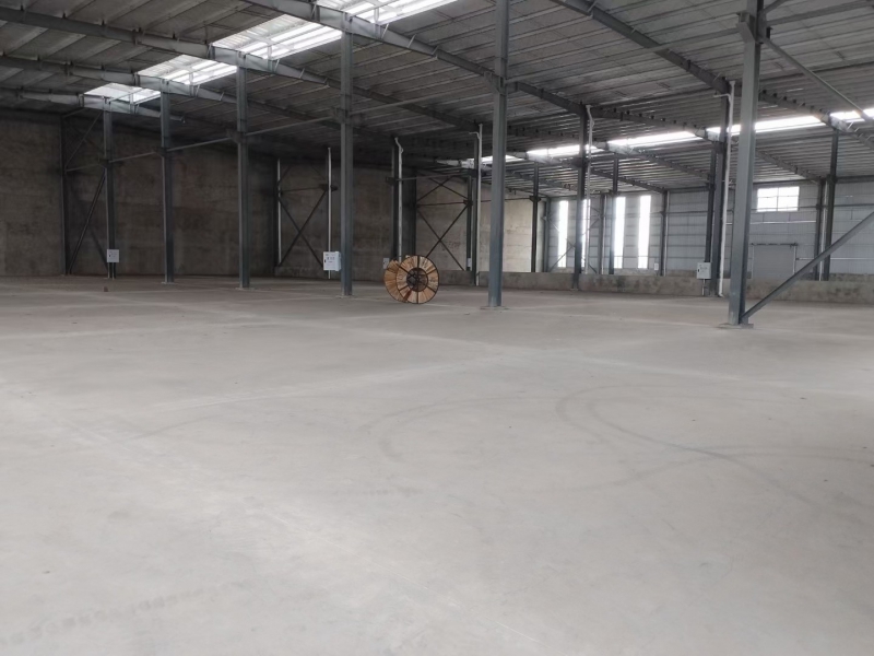 遂寧縱港智造城工業(yè)園區(qū)單層鋼結(jié)構(gòu)現(xiàn)廠房可租可售·50年產(chǎn)權(quán)即買即辦