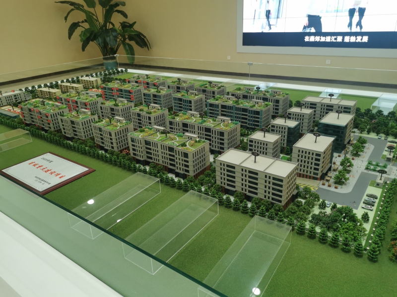 出售三河燕郊隆達產(chǎn)業(yè)園研發(fā)辦公樓660平