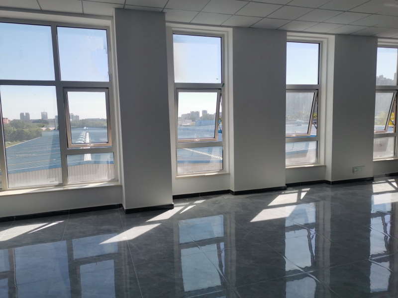 出售三河燕郊隆達(dá)產(chǎn)業(yè)園研發(fā)辦公樓660平