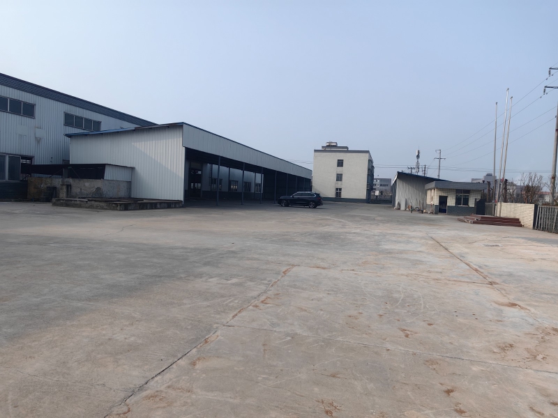 長(zhǎng)288米5噸行車廠房出租