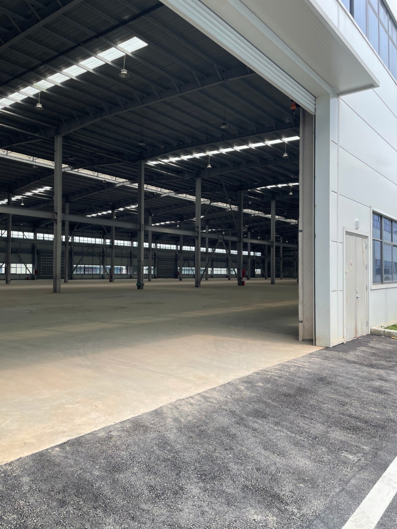 廠房招租，約10萬㎡單層鋼結構標準廠房，歡迎實地考察