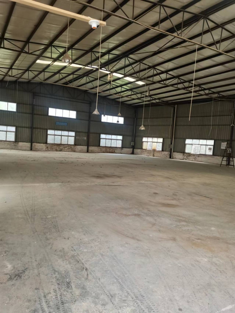 出租成溫邛高速金馬出口2380平米庫房