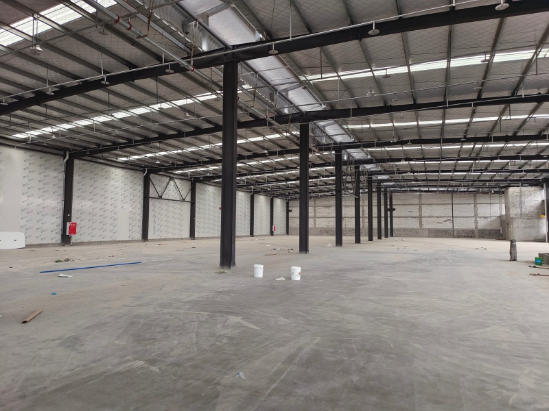 邛崍肉制品廠房出租3700平,全新鋼結(jié)構(gòu)廠房