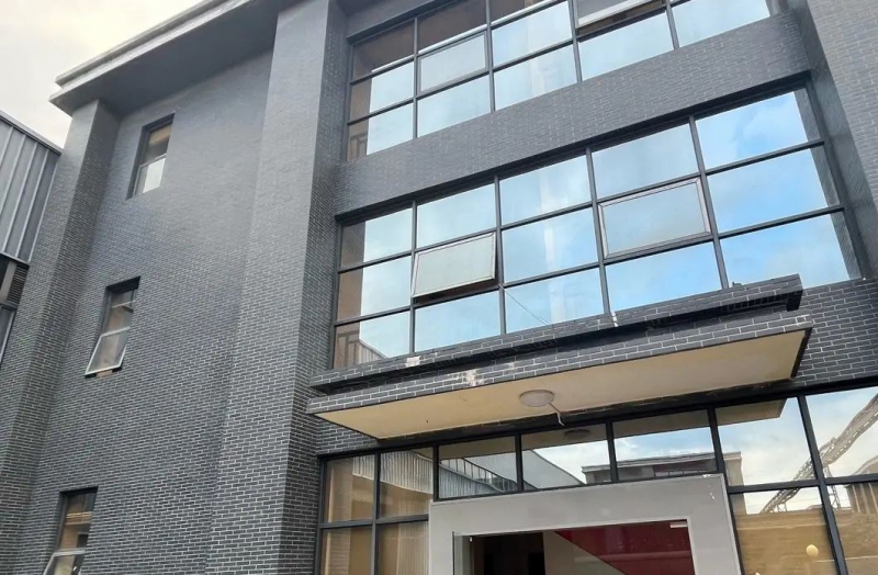 (出租) 出租金堂淮口成阿工業園廠房，獨棟廠房出去，實時拍攝，超低電價