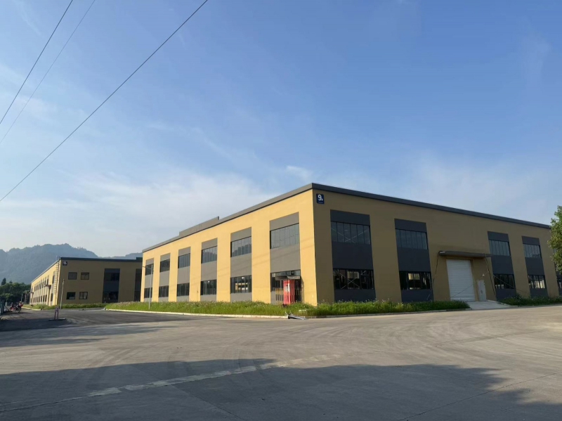 32000平米高標(biāo)準(zhǔn)廠房可分租,配套設(shè)施完善,環(huán)境好
