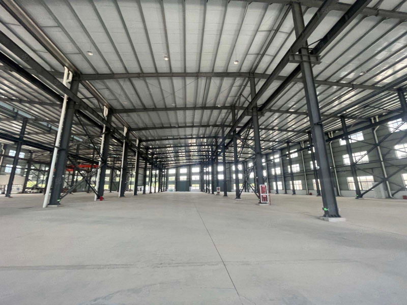 都江堰工業(yè)區(qū)標(biāo)準(zhǔn)鋼結(jié)構(gòu)廠房1500平米