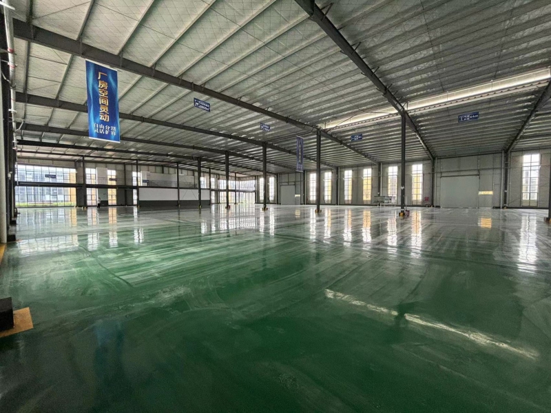 可噴漆噴塑,可辦證,可分租 目前園區(qū)招商行業(yè)不限種類可以辦理入園—可以噴漆噴塑 個別企業(yè)可以申請補貼 廠房都是全新亮相水電氣齊全,交通方便,8條車道。 獨門獨院,獨門獨棟各種戶型均有、50年產(chǎn)權(quán)可以分